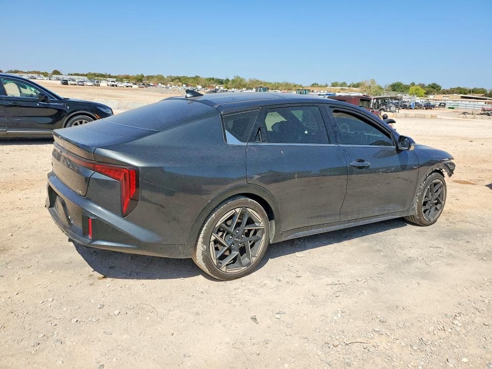 2025 KIA K4 GT LINE 3