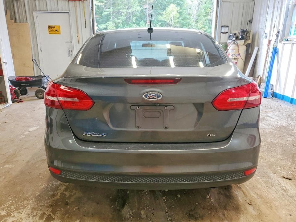 2018 FORD FOCUS SE 6