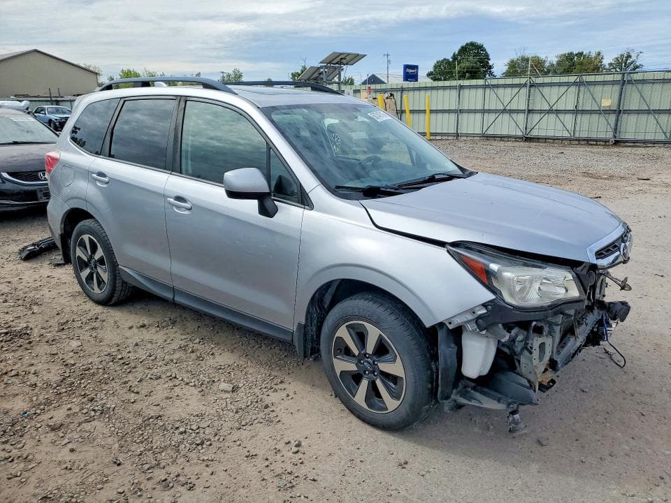 2017 SUBARU FORESTER 2.5I PREMIUM 4