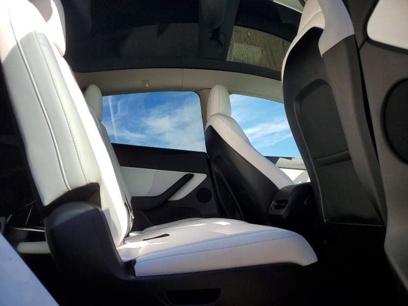 2022 TESLA MODEL Y 11