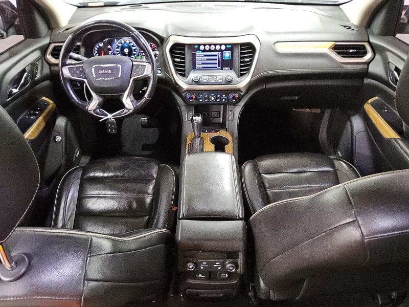 2018 GMC ACADIA DENALI 8