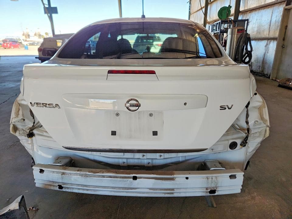 2018 NISSAN VERSA SV 6