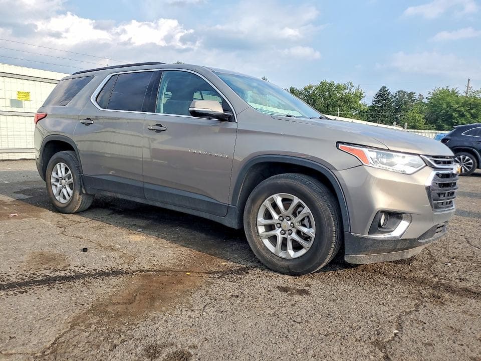 2019 CHEVROLET TRAVERSE LT 4