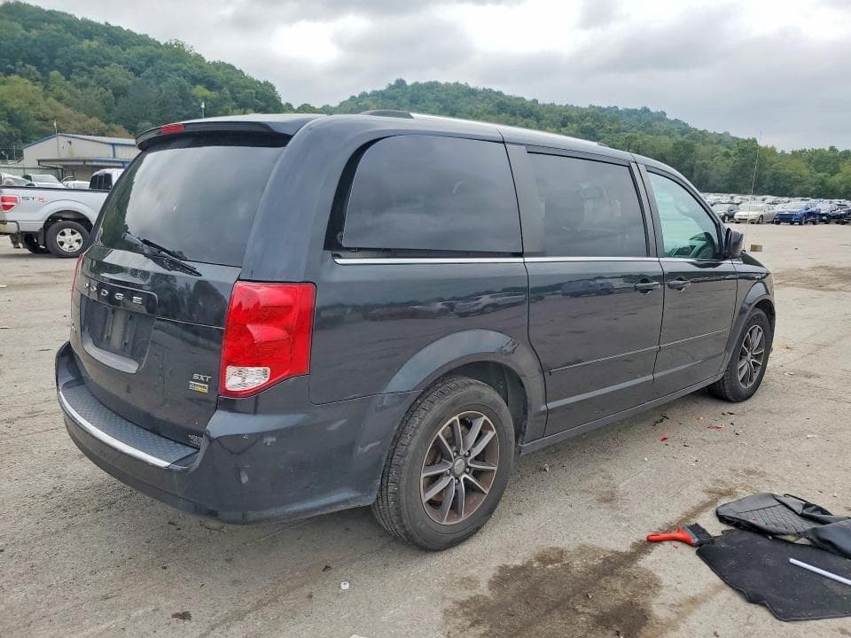 2017 DODGE GRAND CARAVAN SXT 3