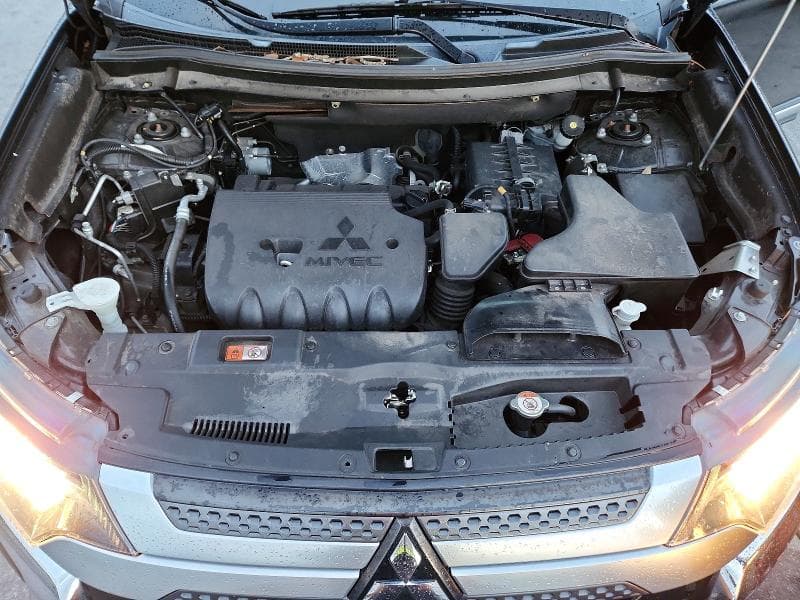 2019 MITSUBISHI OUTLANDER SE 12
