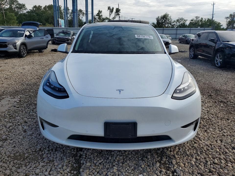 2022 TESLA MODEL Y 5