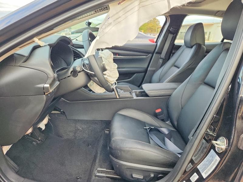 2021 MAZDA 3 7