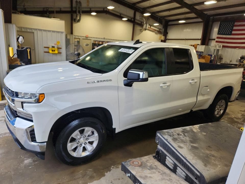 2019 CHEVROLET SILVERADO C1500 LT - 1