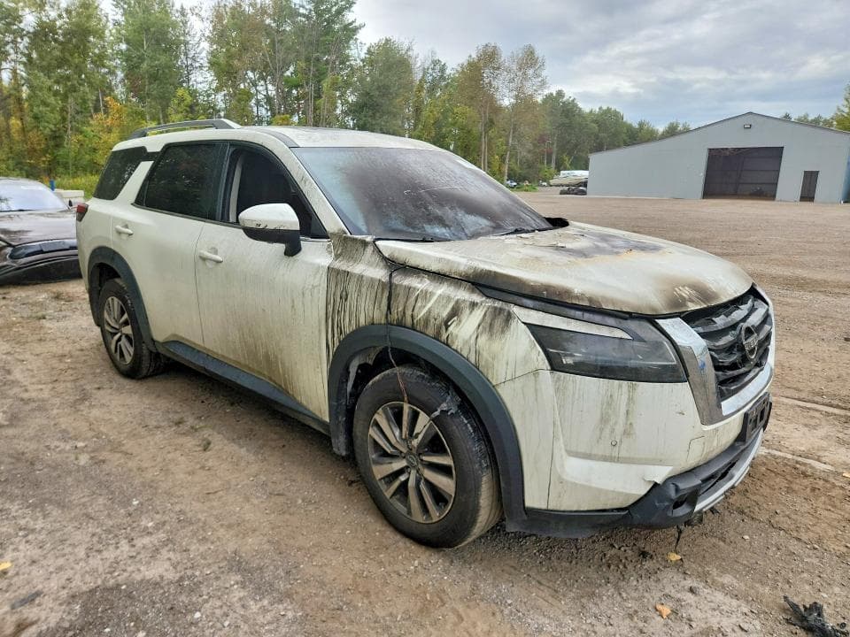 2023 NISSAN PATHFINDER SL 4