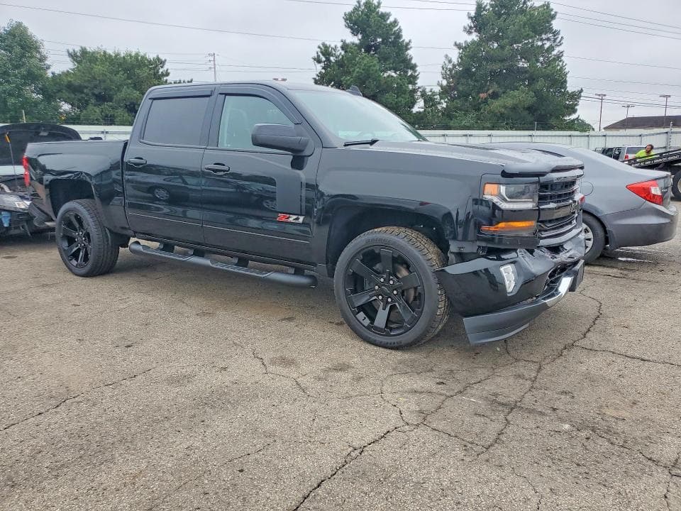 2017 CHEVROLET SILVERADO K1500 LT 4