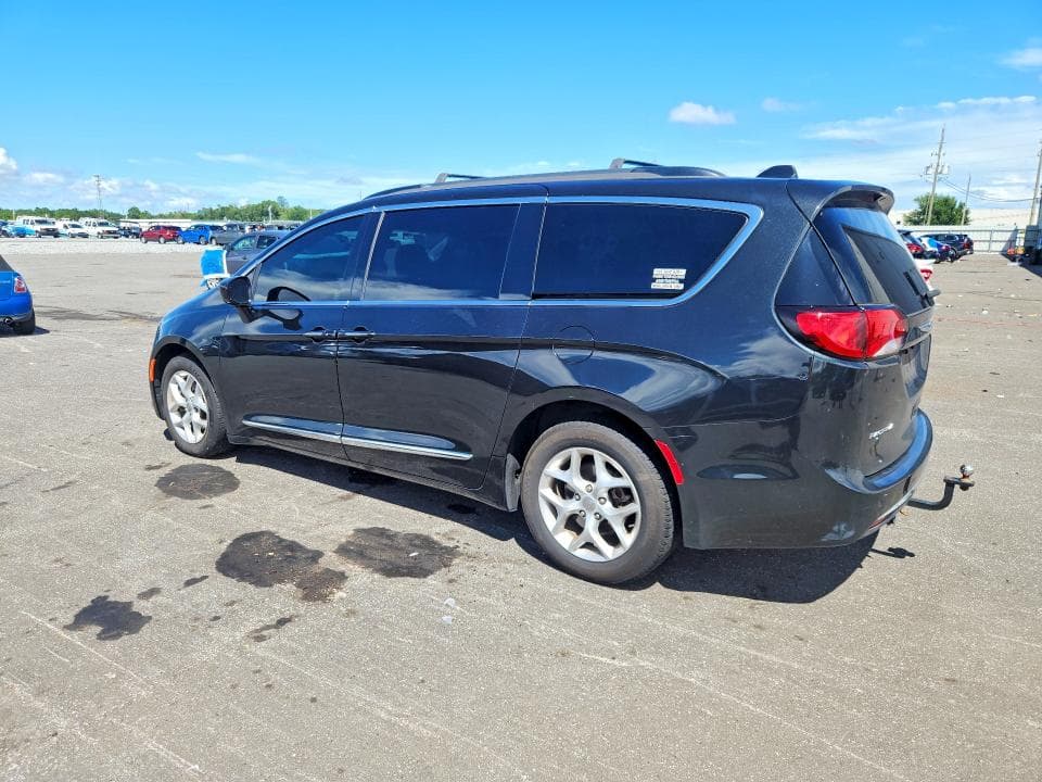 2017 CHRYSLER PACIFICA TOURING L 2