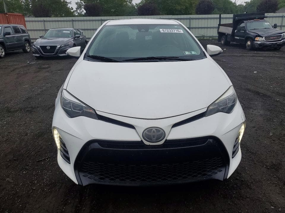 2017 TOYOTA COROLLA SE 5