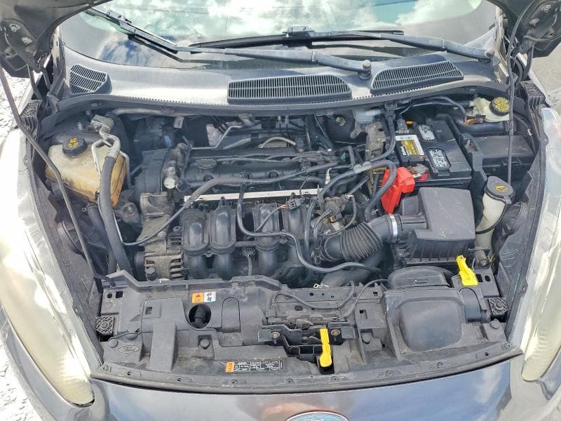 2017 FORD FIESTA SE 11