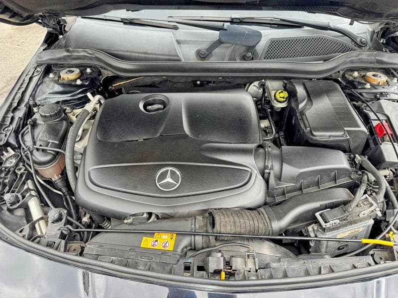 2019 MERCEDES-BENZ CLA 250 8