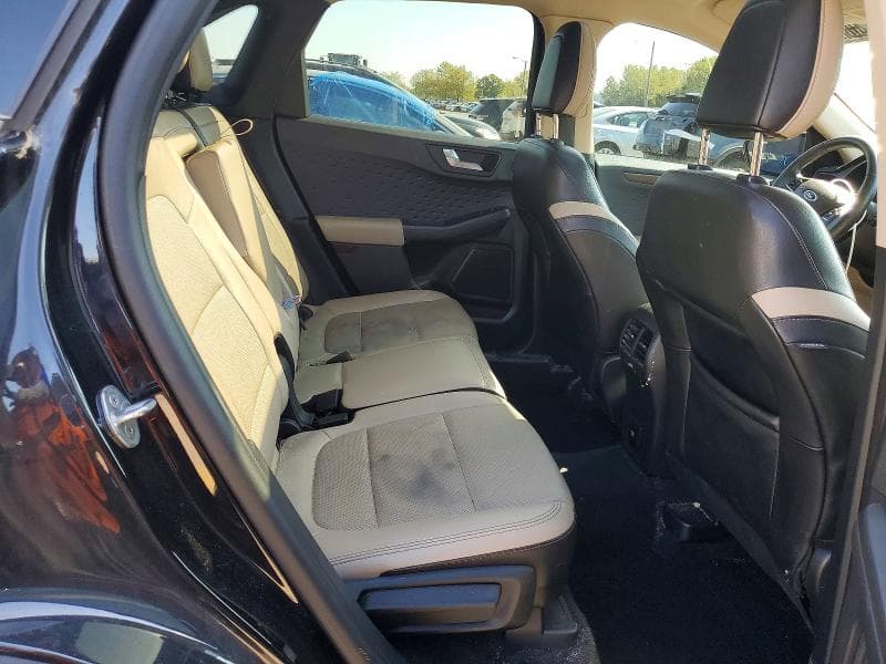 2020 FORD ESCAPE TITANIUM 11
