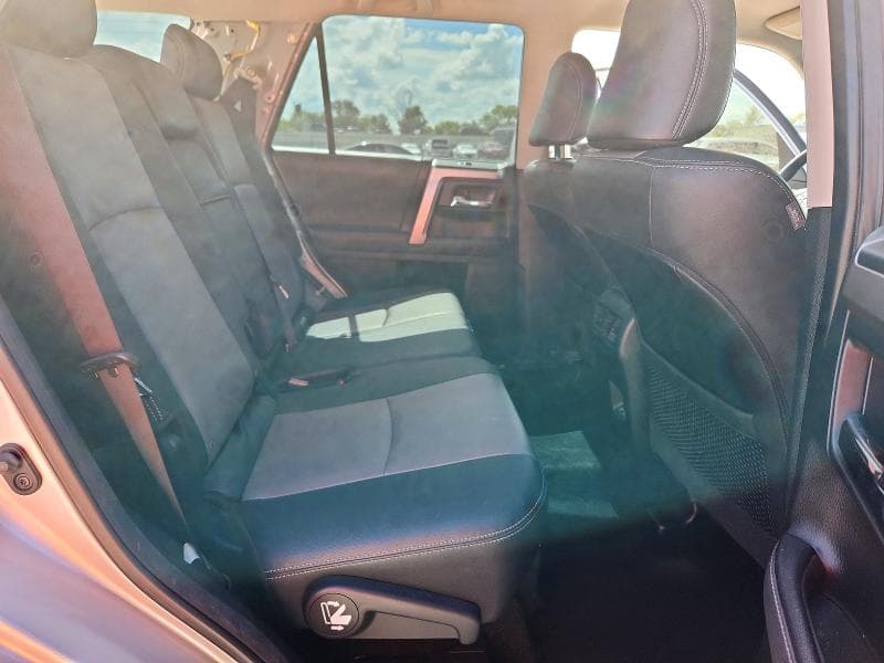 2020 TOYOTA 4RUNNER SR5 PREMIUM 11