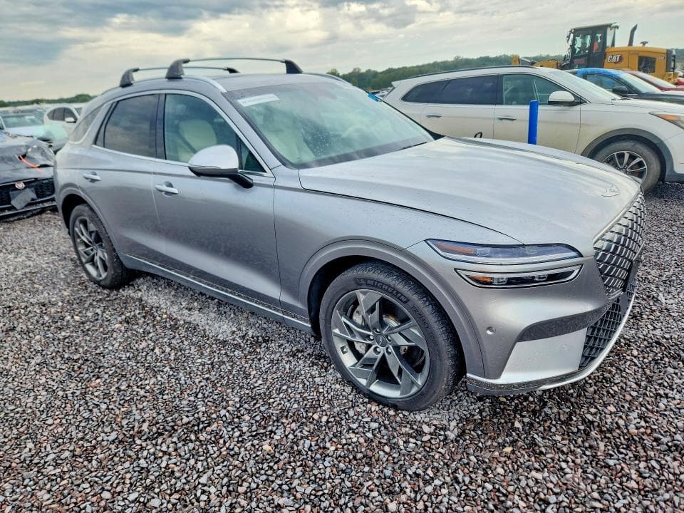 2024 GENESIS ELECTRIFIED GV70 BASE 4