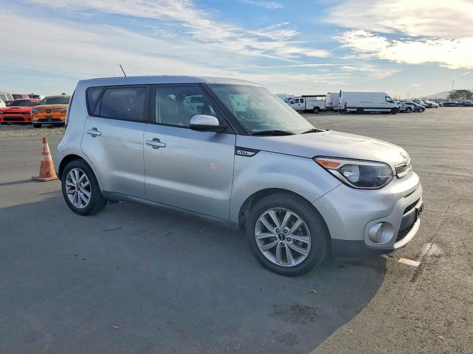 2017 KIA SOUL + 4