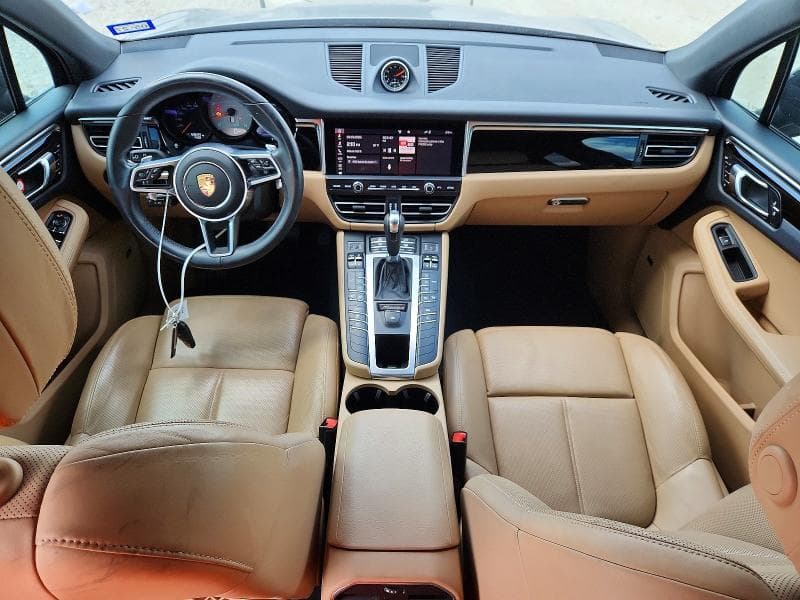 2021 PORSCHE MACAN S 8