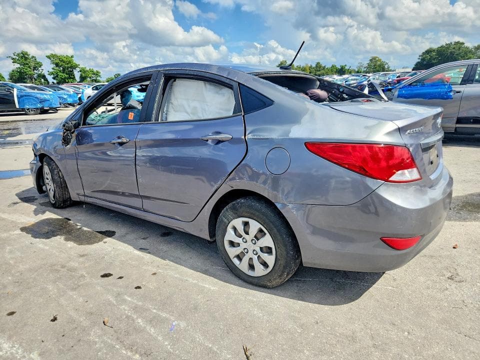 2017 HYUNDAI ACCENT SE 2
