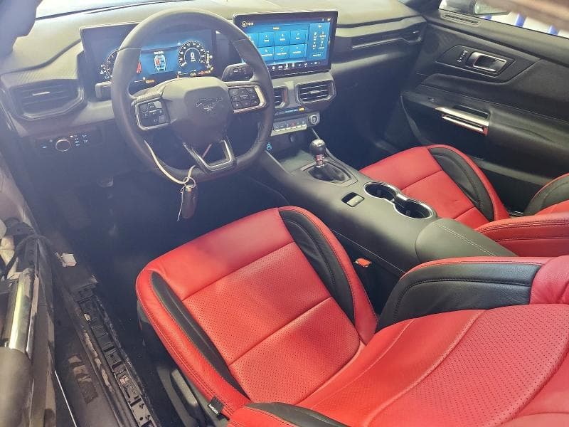 2025 FORD MUSTANG GT 8