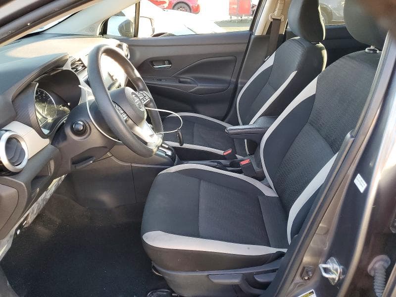 2020 NISSAN VERSA SV 7
