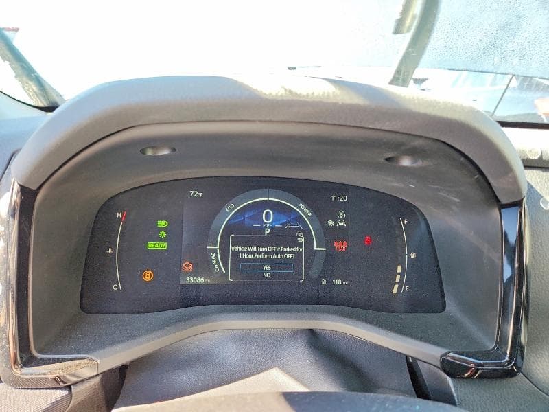 2025 TOYOTA CAMRY LE 9