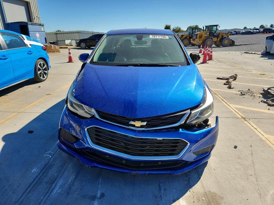 2017 CHEVROLET CRUZE LT 5