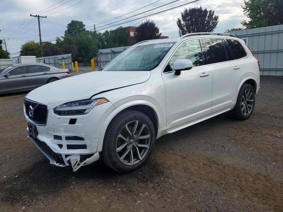 2017 VOLVO XC90 T6 - 1
