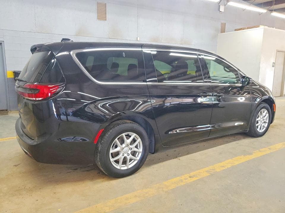 2025 CHRYSLER PACIFICA SELECT 3