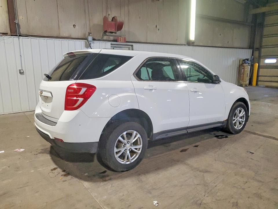 2017 CHEVROLET EQUINOX LS 3