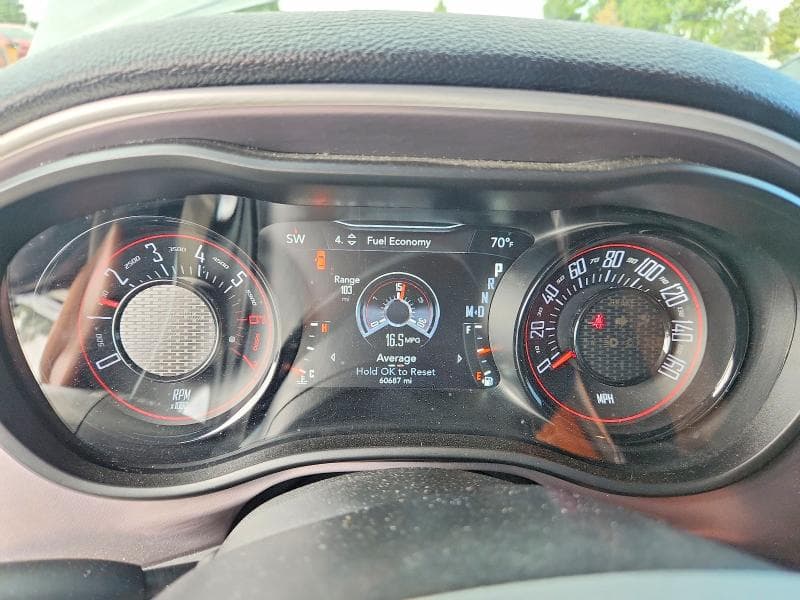 2019 DODGE CHALLENGER R/T 9