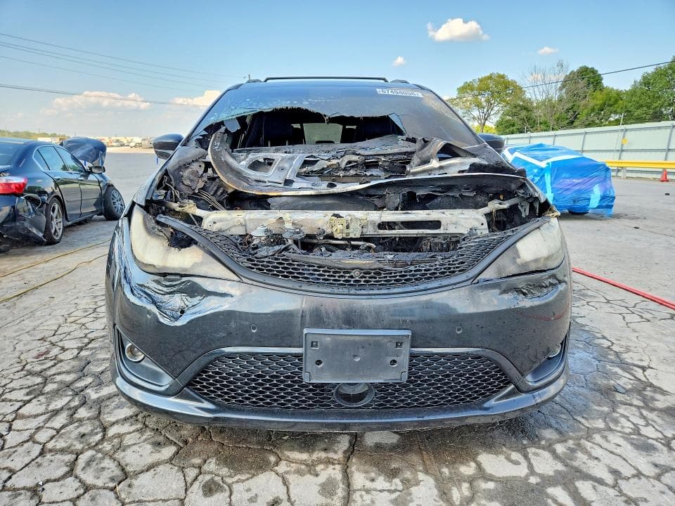 2018 CHRYSLER PACIFICA TOURING L PLUS 5