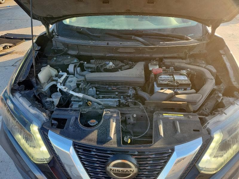 2018 NISSAN ROGUE S 12