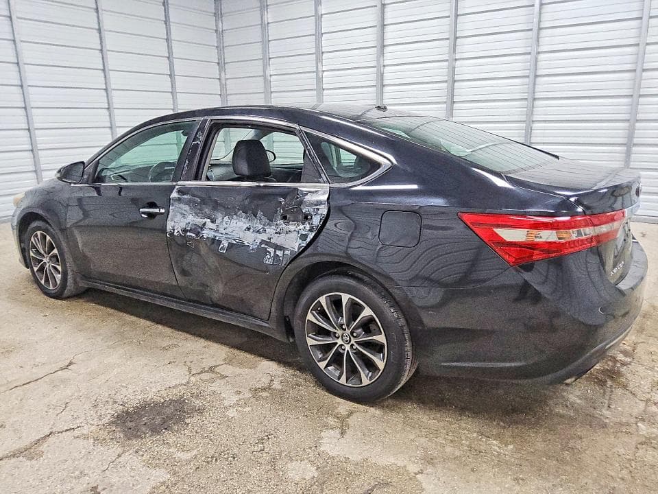 2017 TOYOTA AVALON XLE 2