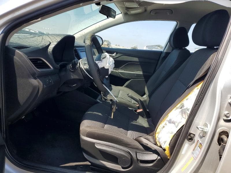 2020 HYUNDAI ACCENT SE 7
