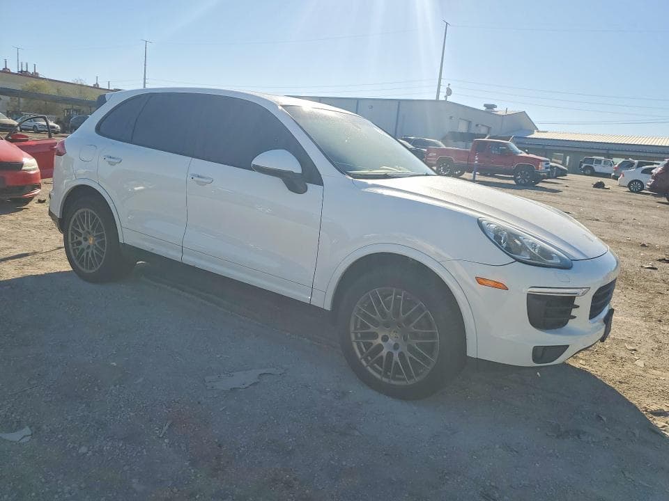 2018 PORSCHE CAYENNE 4