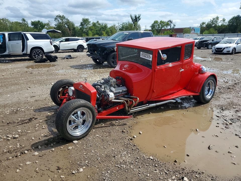 1927 FORD 2 DOOR COUPE