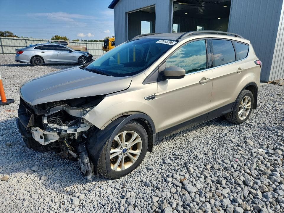 2018 FORD ESCAPE SE - 1
