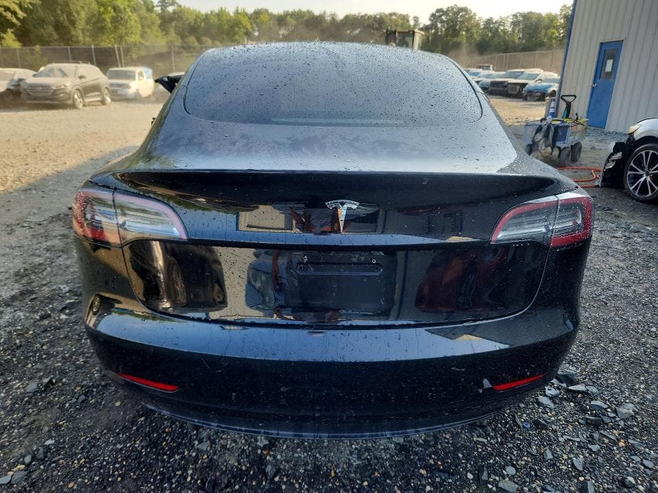 2022 TESLA MODEL 3 6