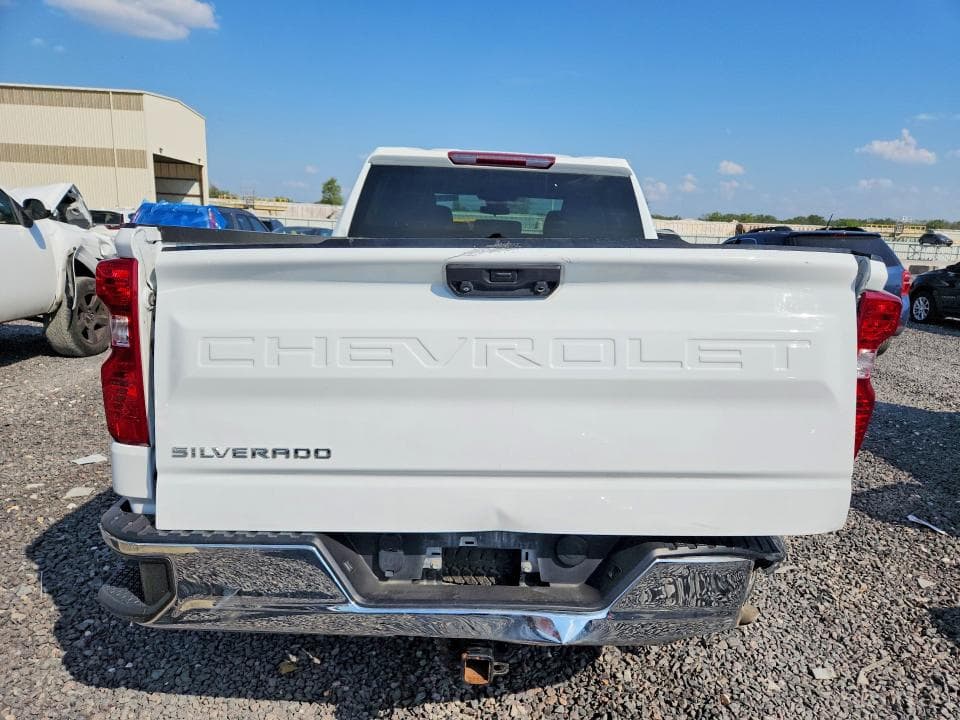 2023 CHEVROLET SILVERADO K1500 6
