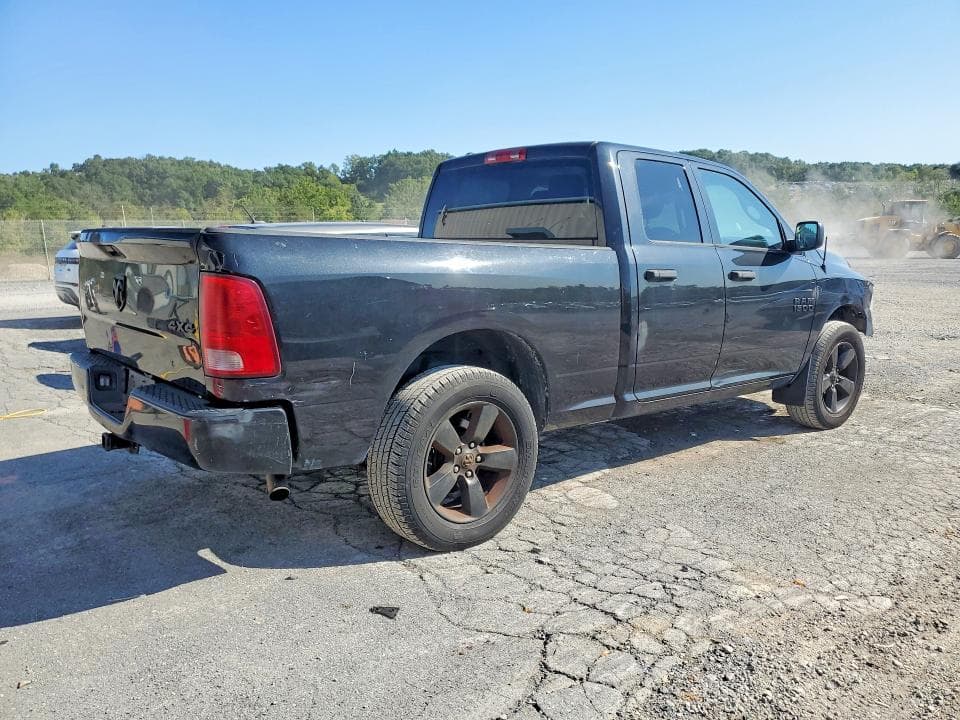 2017 RAM 1500 ST 3