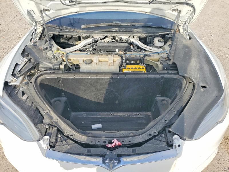 2020 TESLA MODEL S 11