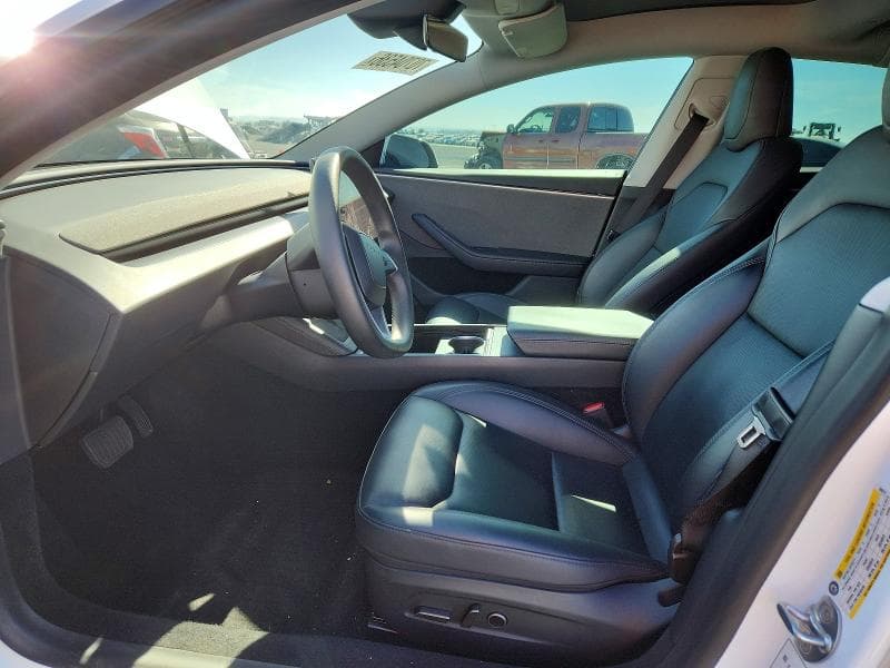 2025 TESLA MODEL 3 7