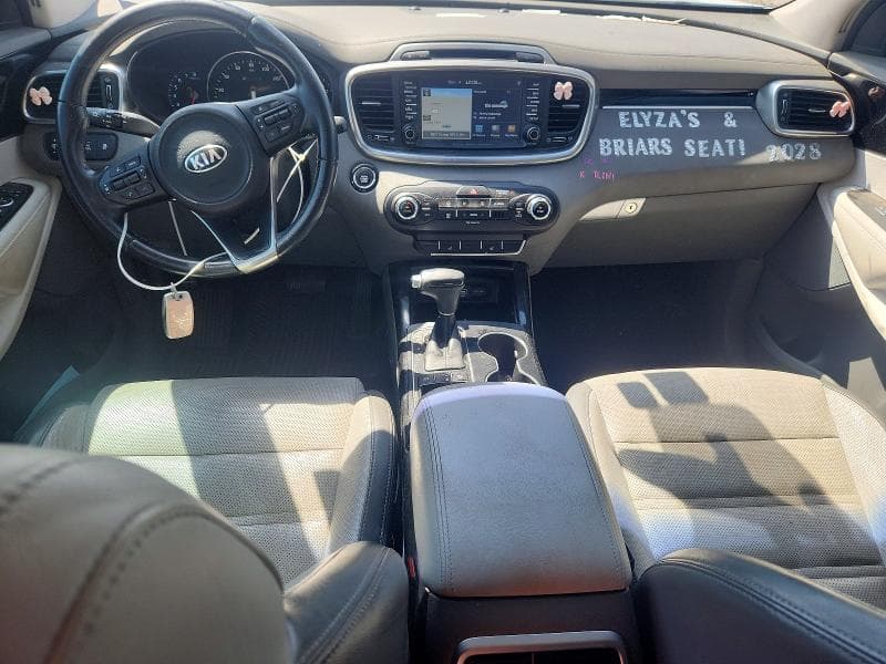 2017 KIA SORENTO SX V6 8