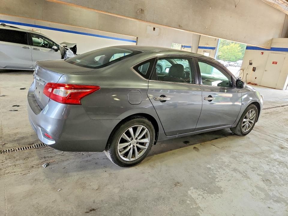2018 NISSAN SENTRA S 3