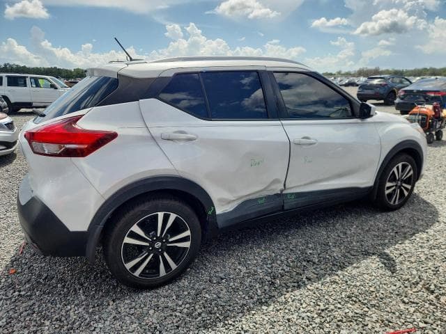 2018 NISSAN KICKS S 3