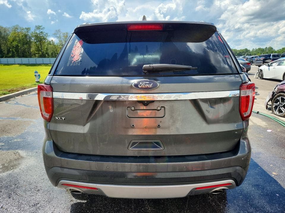 2017 FORD EXPLORER XLT 6