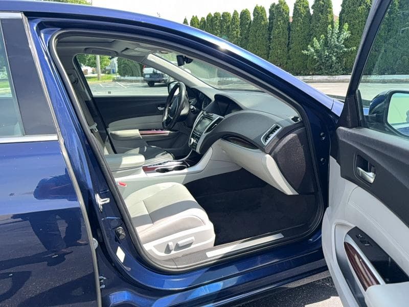 2017 ACURA TLX TECH 5