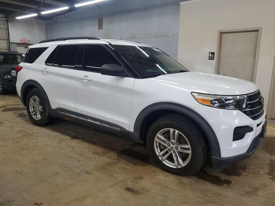 2020 FORD EXPLORER XLT 4